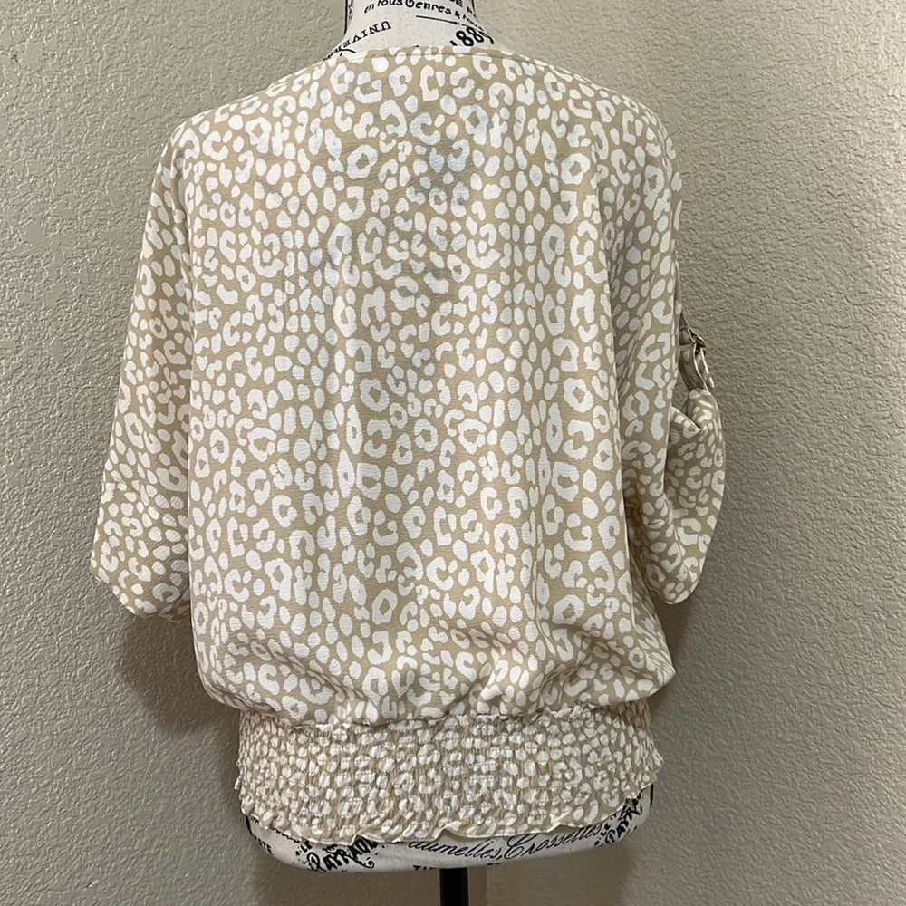 Michael Kors Giraffe Print Boat Neck Blouse Adjustable Sleeves